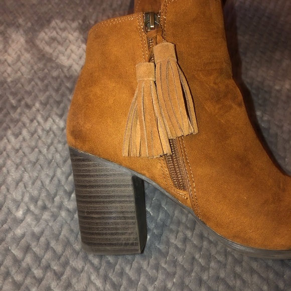 Women’s Tan ESPRIT Ankle Boots- Roberta-E B14 - Picture 2 of 8